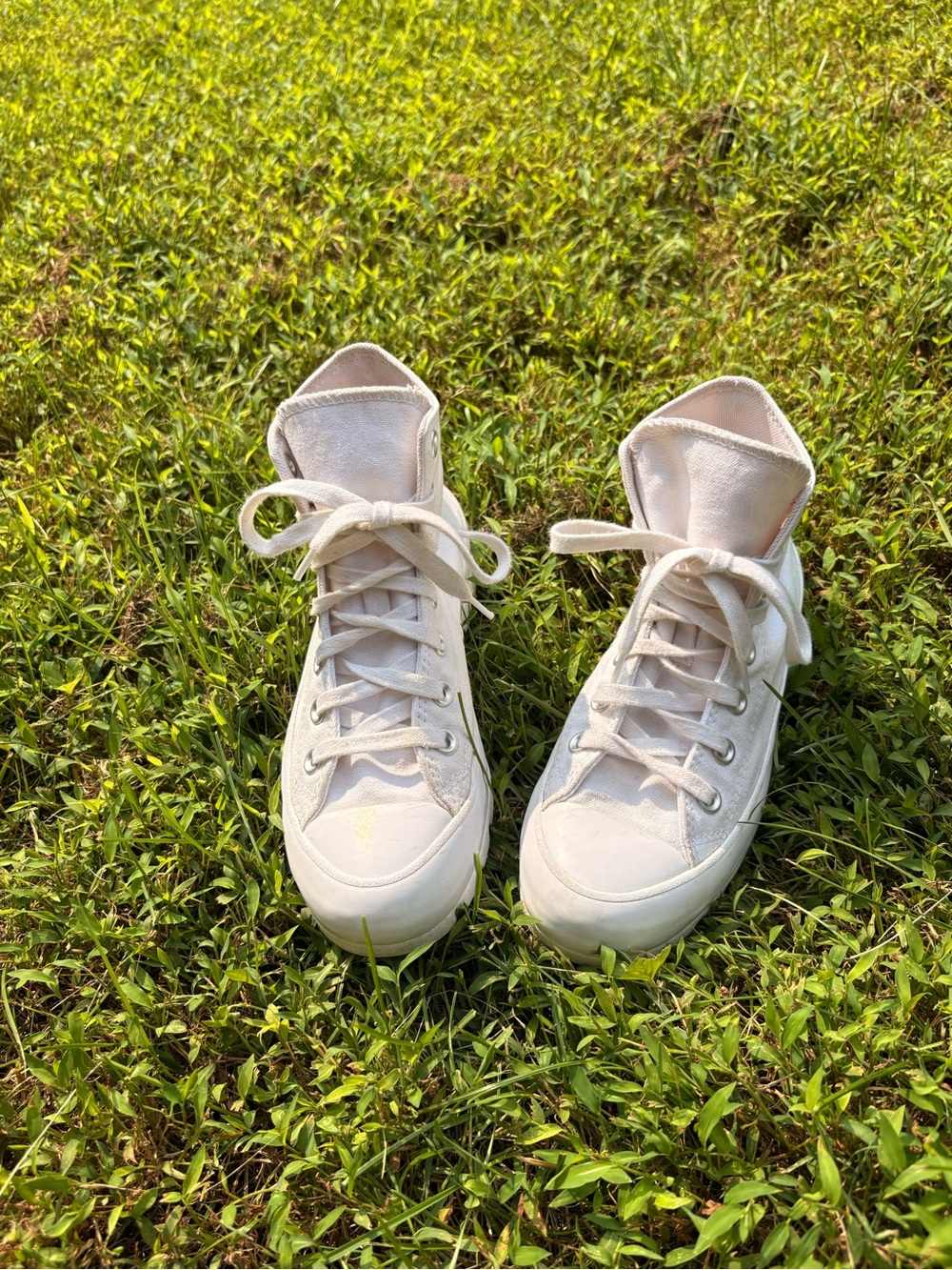 Converse Chuck Taylor All Star Lugged High Top White Platform Sneakers - Picture 7 of 8